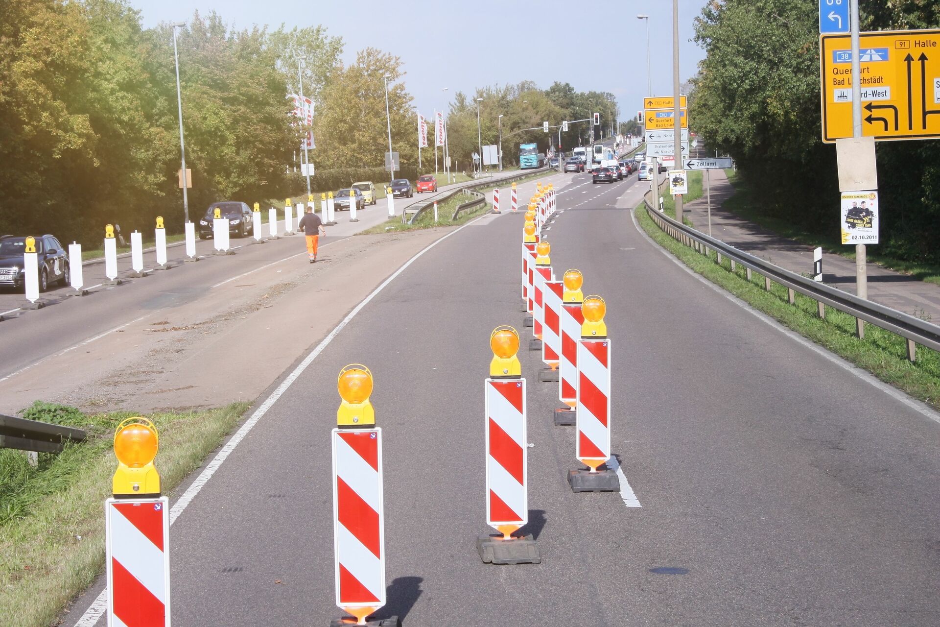 PSD-Lager mit Material und Fahrzeugen